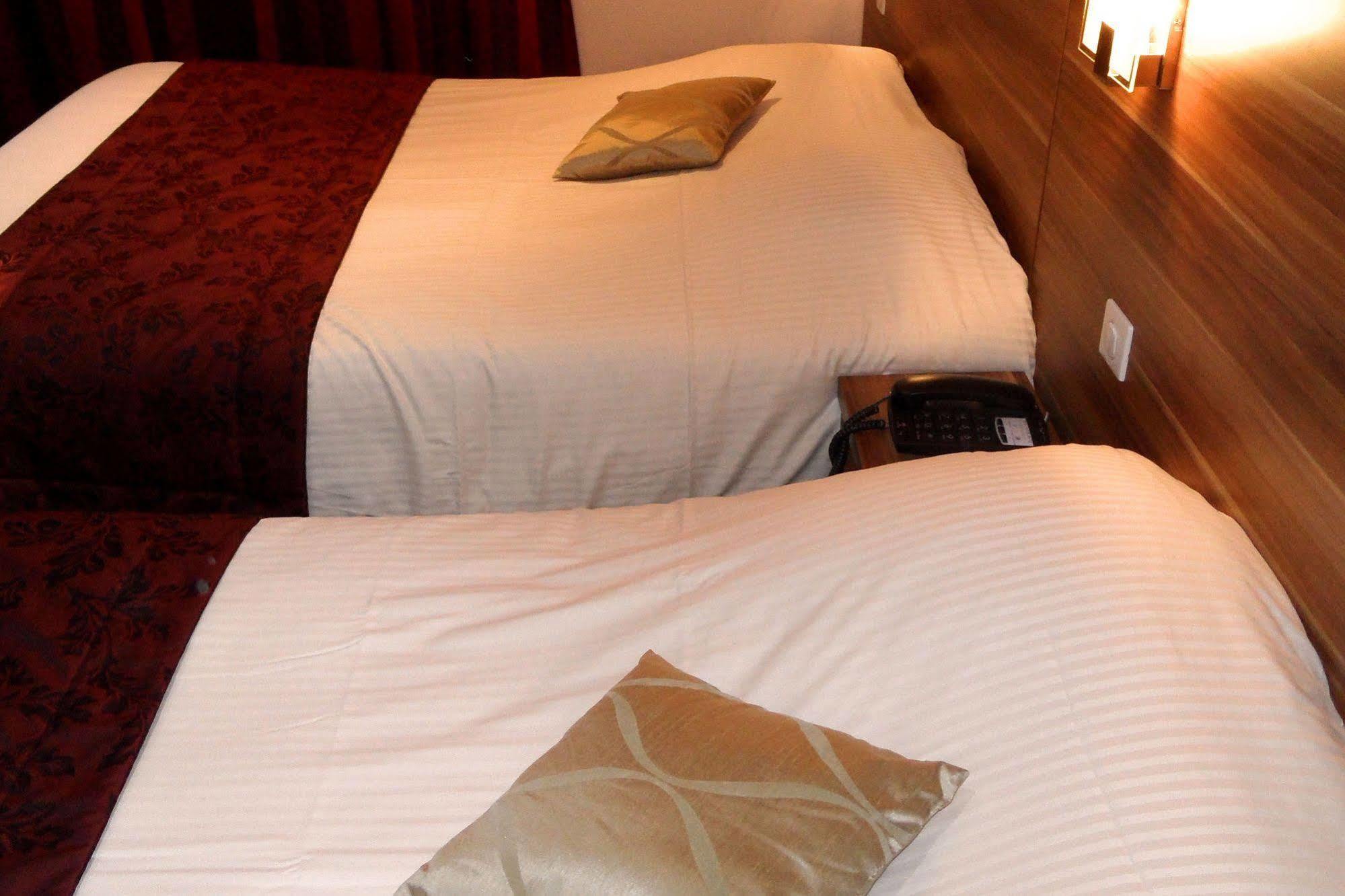 Cecil Gare Hotel