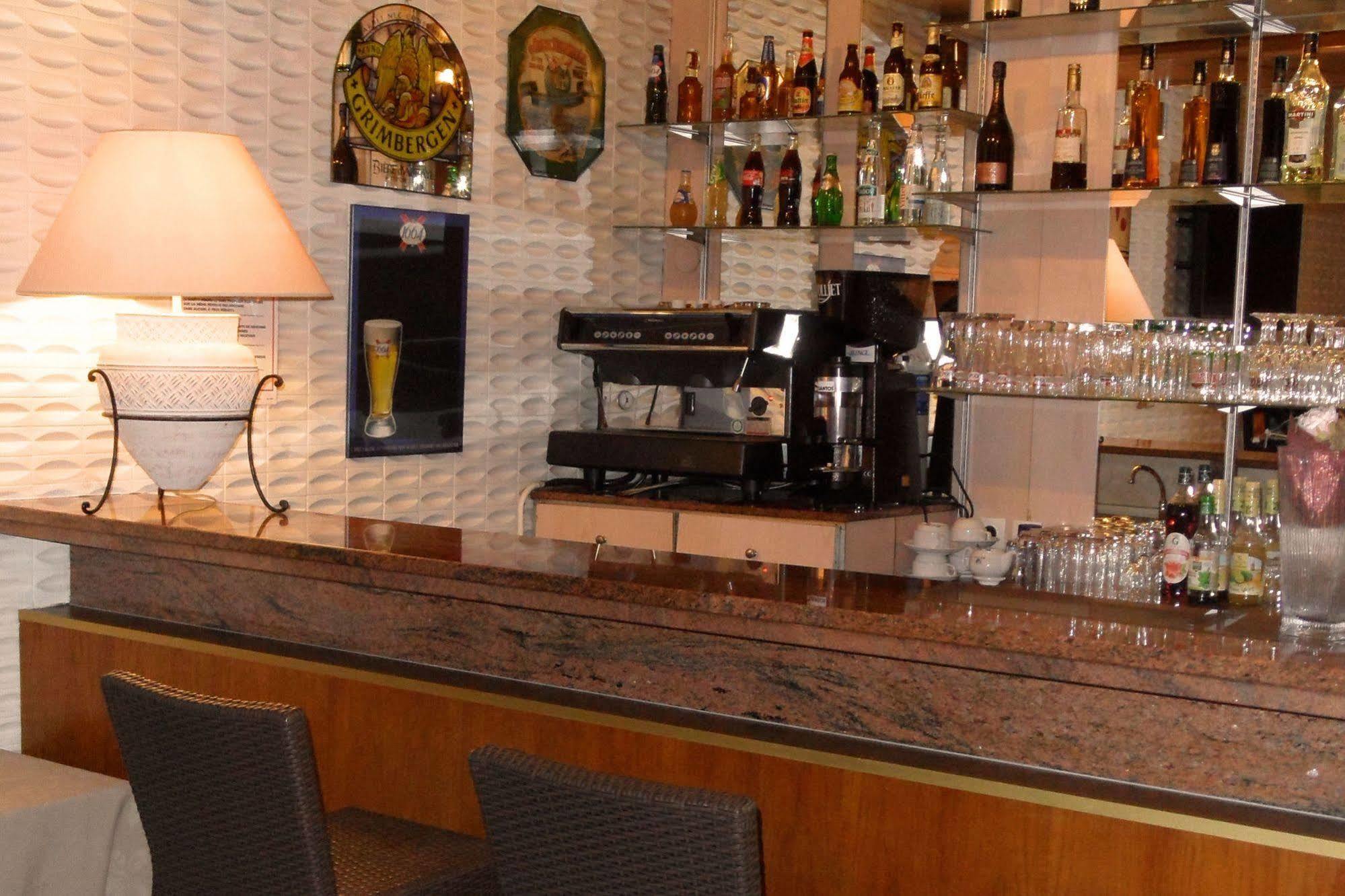 Hotel Cecil Gare